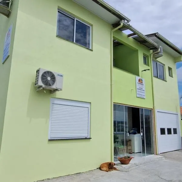 Camelo locação de Suítes Individuais Pousada com Cozinha e Sala Compartilhada