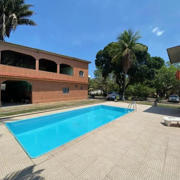 CASA inteira entre Guaratiba e Campo Grande, Rio de Janeiro, RJ - a 40 min da praia, próximo ao Estádio Miecimo da Silva e Park Shopping-Ideal para descanso, encontros, festa e lazer-3000 m2