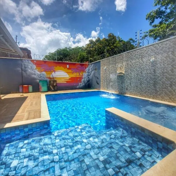 Casa com Piscina e 3 Quartos Climatizados 8km do Centro