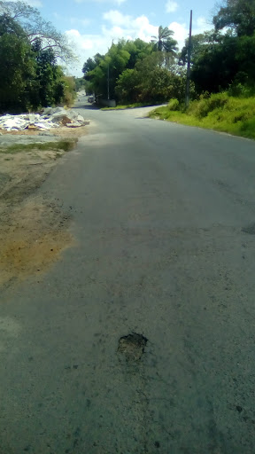 Melhores Hotéis Baratos Perto de Santo Antônio do Rio das Pedras, Bahia 2025