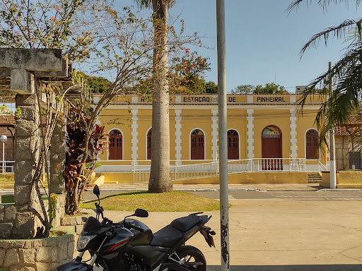 Melhores Hotéis Baratos Perto de Pinheiral, Rio de Janeiro 2025