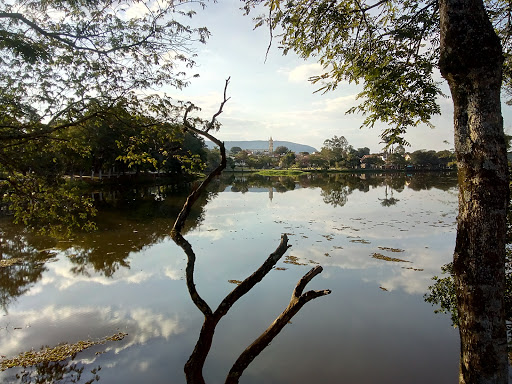 Melhores Hotéis Baratos Perto de Araçoiaba da Serra, São Paulo 2025