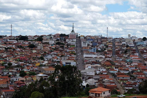 Melhores Hotéis Baratos Perto de Elói Mendes, Minas Gerais 2025